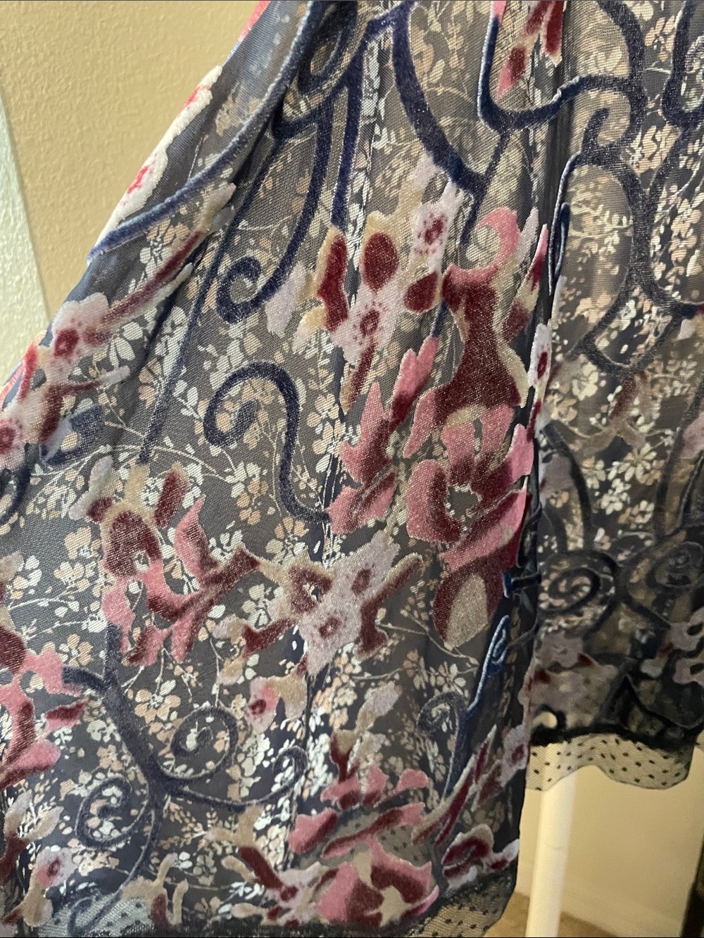 POL navy floral patchwork sheer tank with embroidered straps - Picture 4 of 6